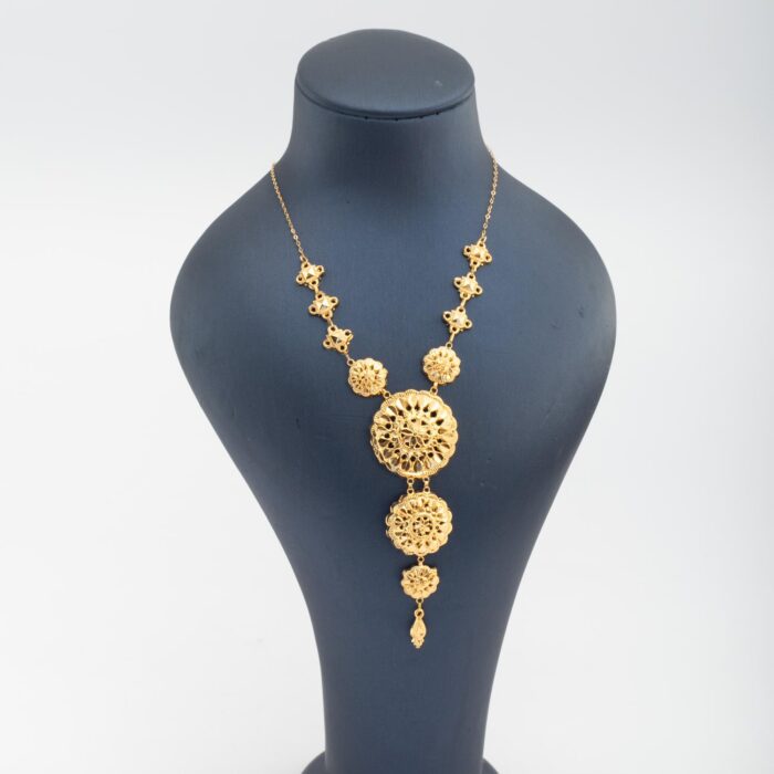 5a41fd21-516b-46fd-8c7c-46c6ca90c4f8 (1) عقد من كولكشن كرسي جابر ذهب عيار21 - الصورة 1